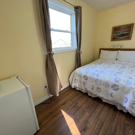 Lee'S Ocean Peek B & B Stratford 外观 照片