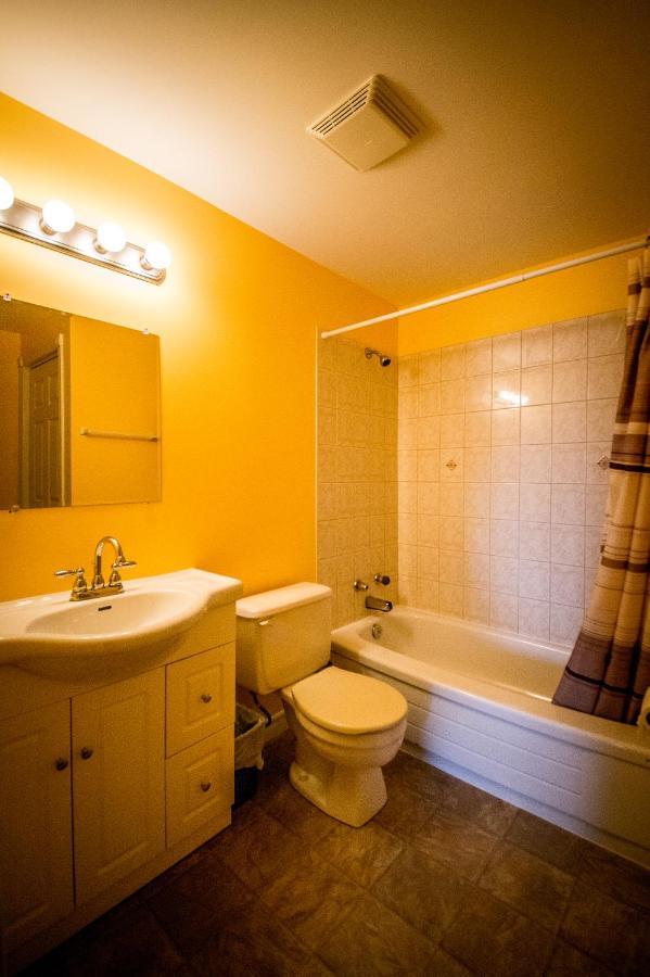Lee'S Ocean Peek B & B Stratford 外观 照片