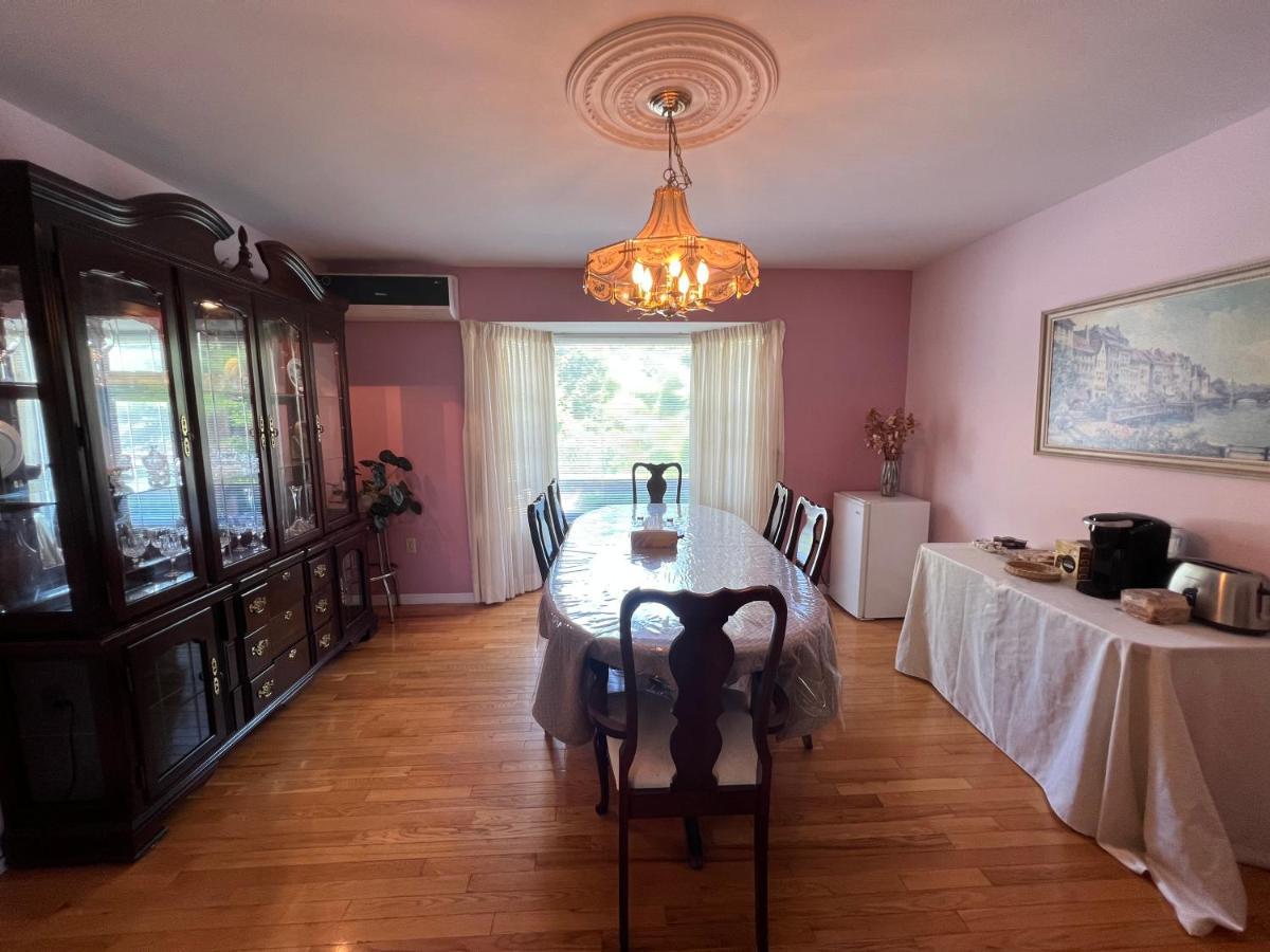 Lee'S Ocean Peek B & B Stratford 外观 照片